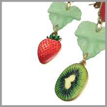 Carica l'immagine nel visualizzatore di Gallery, OSP7 - Orecchini Spiritosi