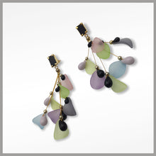 Carica l'immagine nel visualizzatore di Gallery, OGPF2 - Orecchini Gocce Cristallo Pendenti Petali Fiore